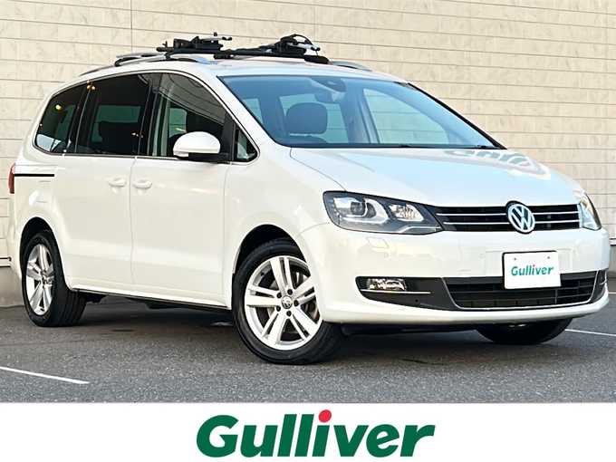 新着情報“シャランTSI ハイライン”2017年式ピュアホワイト入荷しました！