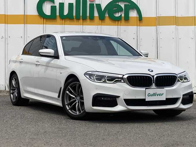 新着情報“５シリーズ523d xDrive Mスピリット”2020年式アルピンホワイトⅢ入荷しました！