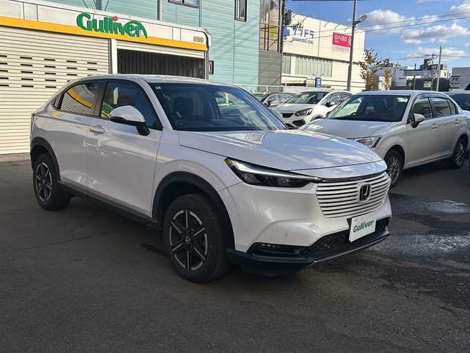 新着情報“ヴェゼルG”2022年式プラチナホワイトパール入荷しました！