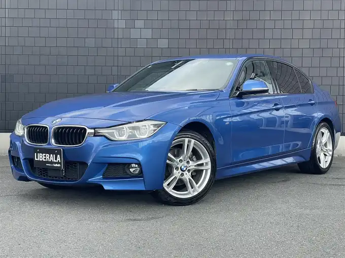 新着情報“３シリーズ320i Mスポーツ”2017年式エストリル・ブルー入荷しました！