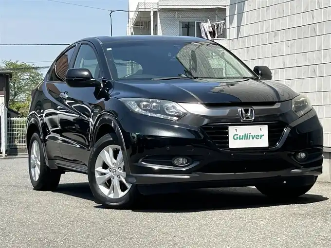 新着情報“ヴェゼルハイブリッドX”2014年式クリスタルブラックパール入荷しました！