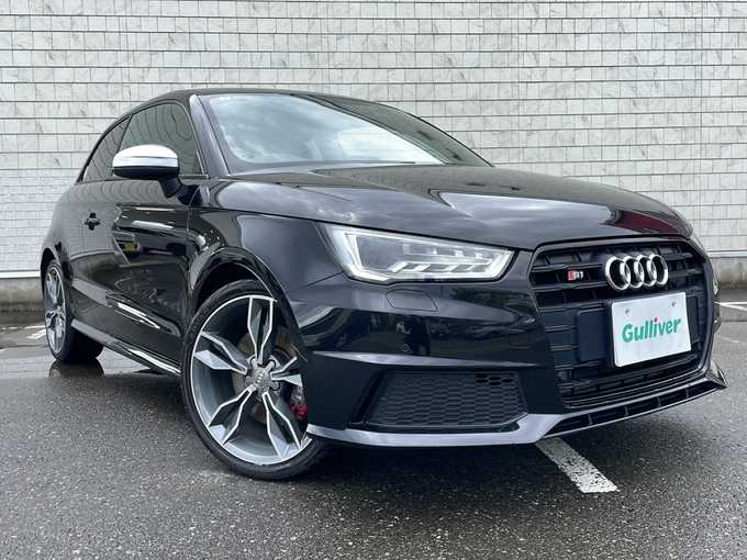 新着情報“Ｓ１ベースグレード”2015年式黒入荷しました！