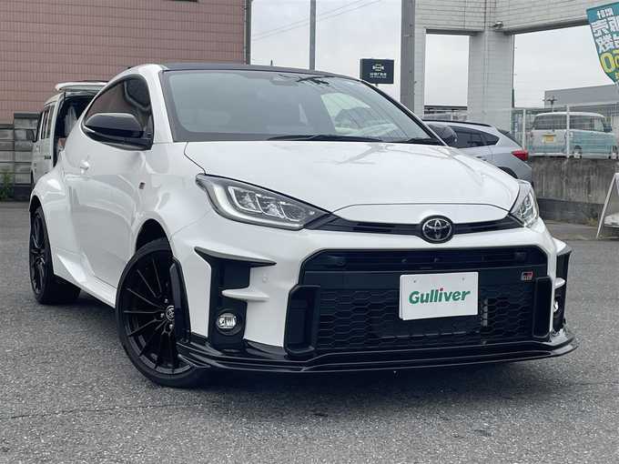 新着情報“ＧＲヤリスRS”2023年式スーパーホワイトⅡ入荷しました！