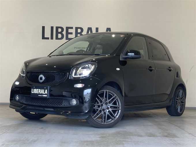 新着情報“スマートフォーフォーBRABUS スポーツ”2018年式黒入荷しました！