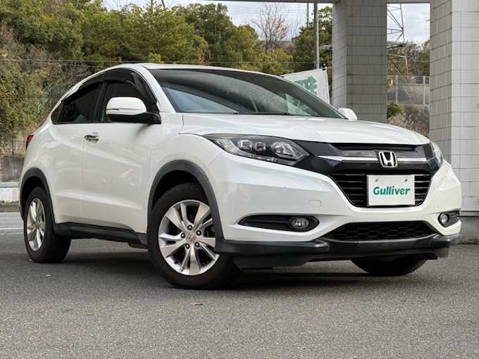 ホンダ　ヴェゼル ホワイトオーキッドパール ホンダ ヴェゼル ホワイトオーキッドパール デザイン・カラー