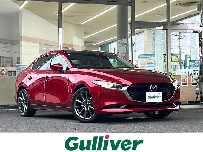 新着情報“ＭＡＺＤＡ３セダンXD Lパッケージ”2021年式ソウルレッドクリスタルM入荷しました！