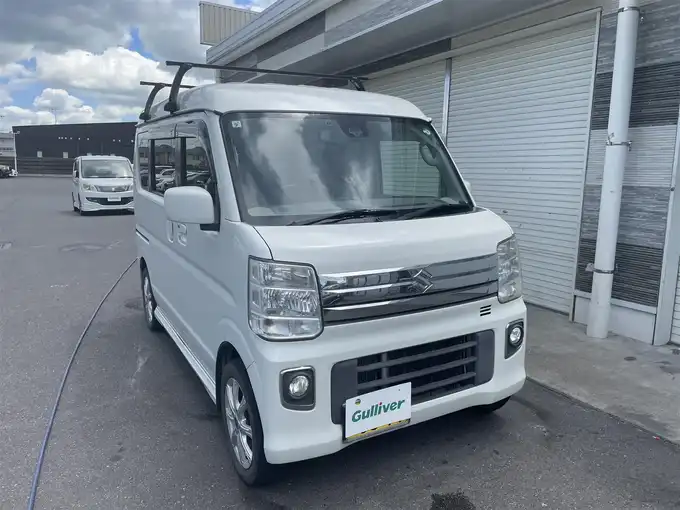 新着情報“エブリイワゴンPZターボ ハイルーフ”2015年式パールホワイト入荷しました！