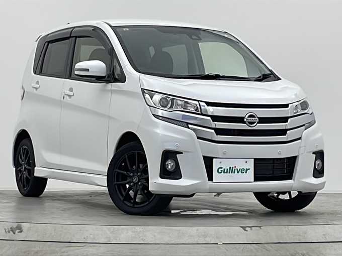 新着情報“デイズハイウェイスター Gターボ”2018年式ホワイトパール入荷しました！