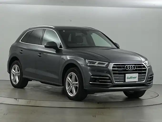 新着情報“Ｑ５TDI 1stエディション ブラックスタイリング”2020年式デイトナグレーパールエフェクト入荷しました！
