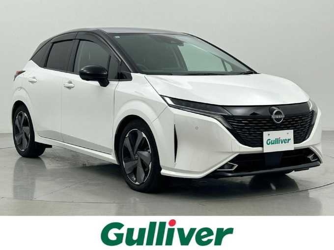 新着情報“オーラG レザーエディション”2023年式ピュアホワイトパール / スーパーブラック 2トーン入荷しました！