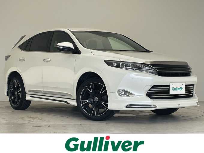 新着情報“ハリアーグランド”2017年式ホワイトパールクリスタルシャイン入荷しました！