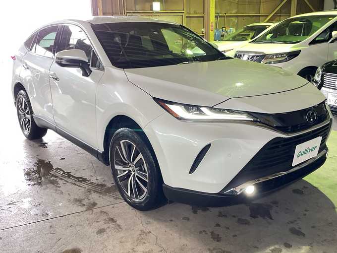 新着情報“ハリアーG”2023年式プラチナホワイトパールマイカ入荷しました！