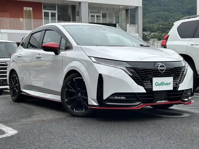 新着情報“オーラニスモ”2023年式ピュアホワイトパール入荷しました！