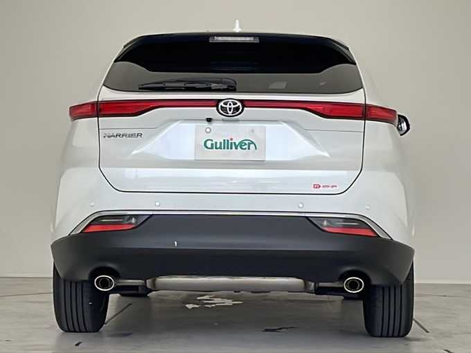 新着情報“ハリアーG”2024年式プラチナホワイトパールマイカ入荷