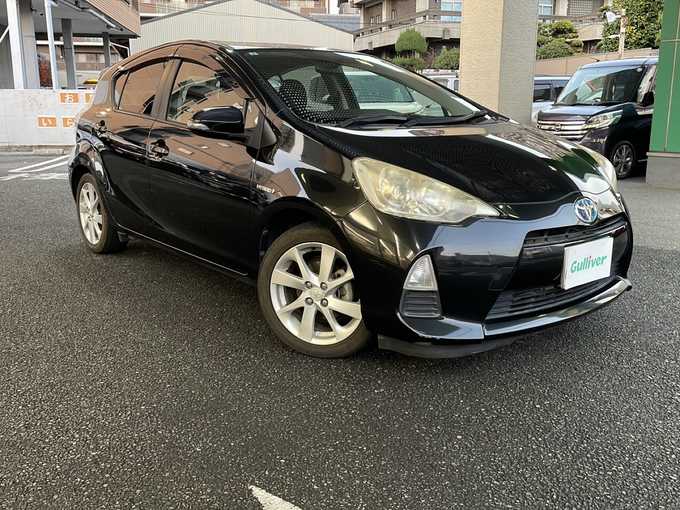 新着情報“アクアG”2013年式ブラックマイカ入荷しました！