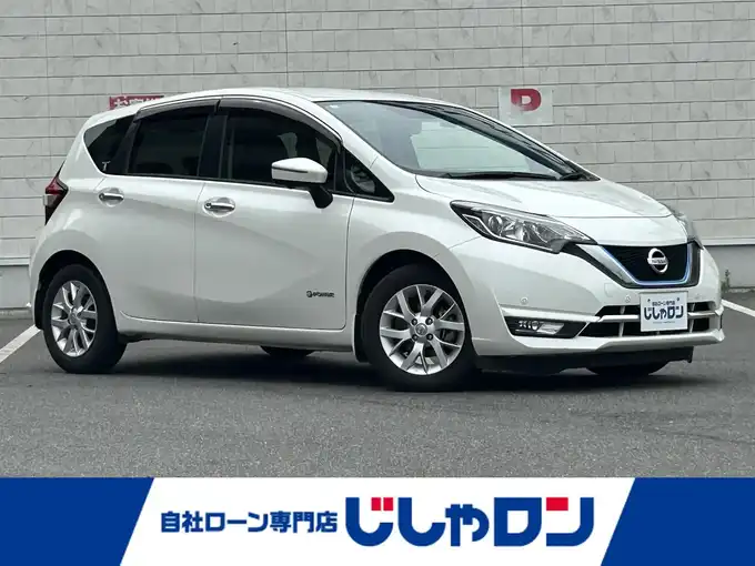 新着情報“ノートe－パワー メダリスト”2017年式ブリリアントホワイトパール入荷しました！