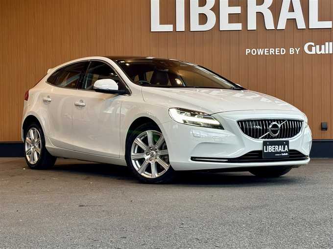 新着情報“Ｖ４０T3 クラシックエディション”2020年式アイスホワイト入荷しました！