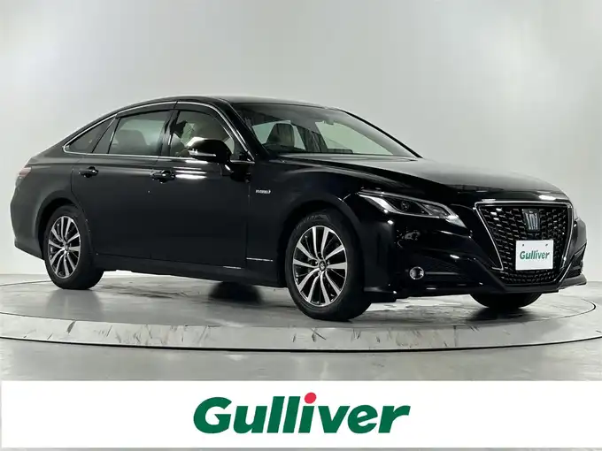 新着情報“クラウンハイブリッドS”2018年式ブラック入荷しました！