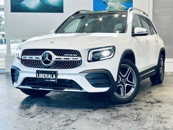 新着情報“ＧＬＢGLB200d”2021年式デジタルホワイト入荷しました！