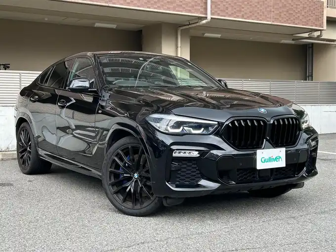 新着情報“Ｘ６xDrive 35d Mスポーツ”2020年式サファイアブラックP入荷しました！