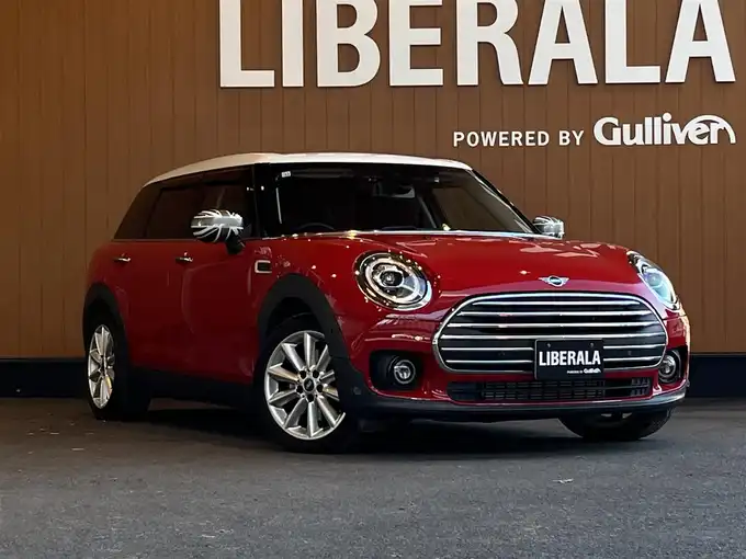 新着情報“ＭＩＮＩクーパーSD クラブマン エッセンシャル・トリム”2020年式チリ・レッド入荷しました！