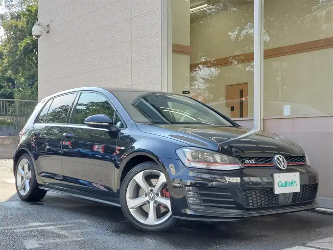 新着情報“ゴルフ ＧＴＩ”2014年式黒入荷しました！