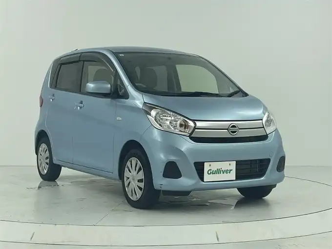 新着情報“デイズJ エマージェンシーブレーキ・レス”2019年式アイスブルー入荷しました！