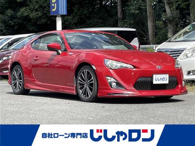 新着情報“８６GT”2014年式ライトニングレッド入荷しました！