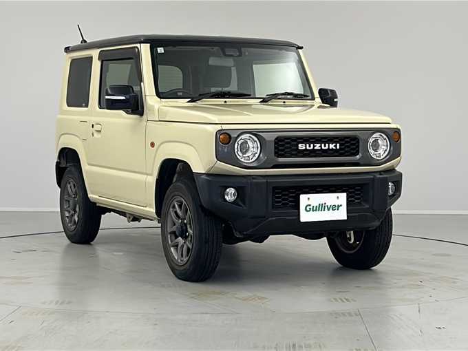 新着情報“ジムニーXC”2019年式シフォンアイボリーメタリックブラック2トーンルーフ入荷しました！