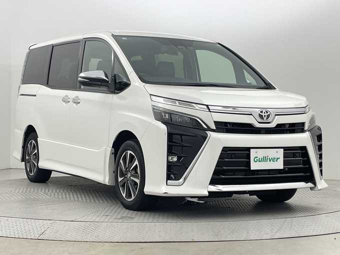 新着情報“ヴォクシーZS 煌Ⅲ”2021年式ホワイトパールクリスタルシャイン入荷しました！