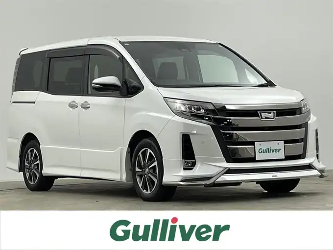 新着情報“ノアSi ダブルバイビーⅡ”2019年式ホワイトパールクリスタルシャイン入荷しました！