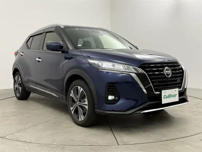 新着情報“キックスX”2020年式ダークブルー入荷しました！