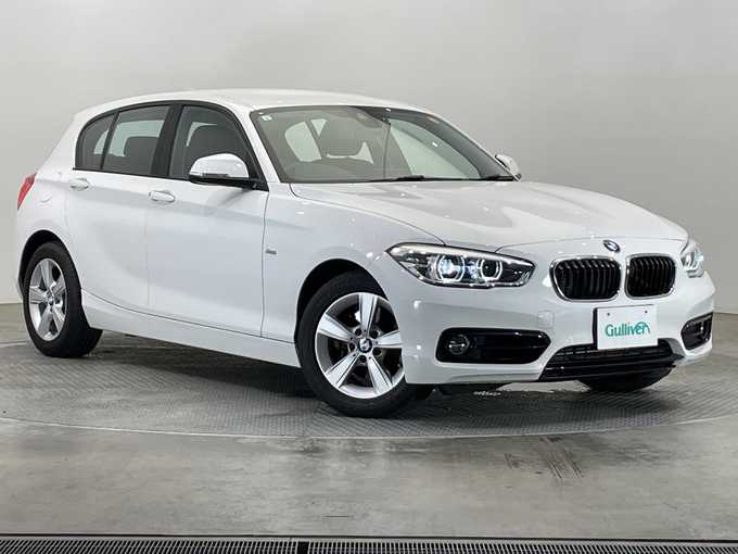 新着情報“１シリーズ118i スポーツ”2017年式アルピンホワイトⅢ入荷しました！