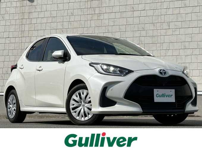 新着情報“ヤリスハイブリッドZ”2022年式ホワイトパールクリスタルシャイン入荷しました！