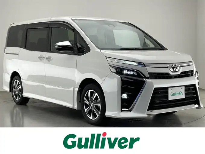 新着情報“ヴォクシーZS 煌Ⅲ”2021年式ホワイトパールクリスタルシャイン入荷しました！