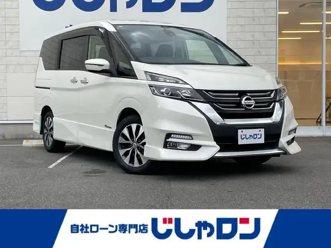 新着情報“セレナハイウェイスター Vセレクション”2017年式ブリリアントホワイトパール入荷しました！