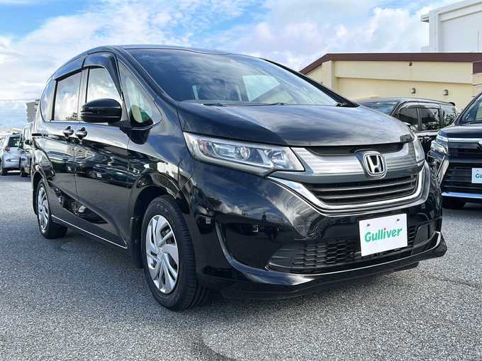 新着情報“フリードG・ホンダセンシング”2018年式プレミアムスパークルブラックパール入荷しました！