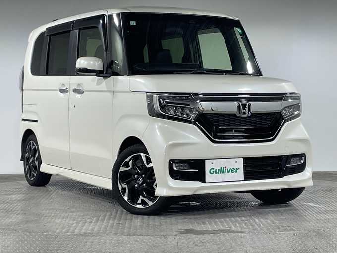 新着情報“Ｎ－ＢＯＸカスタムG・Lターボホンダセンシング”2017年式プレミアムホワイトパールⅡ入荷しました！