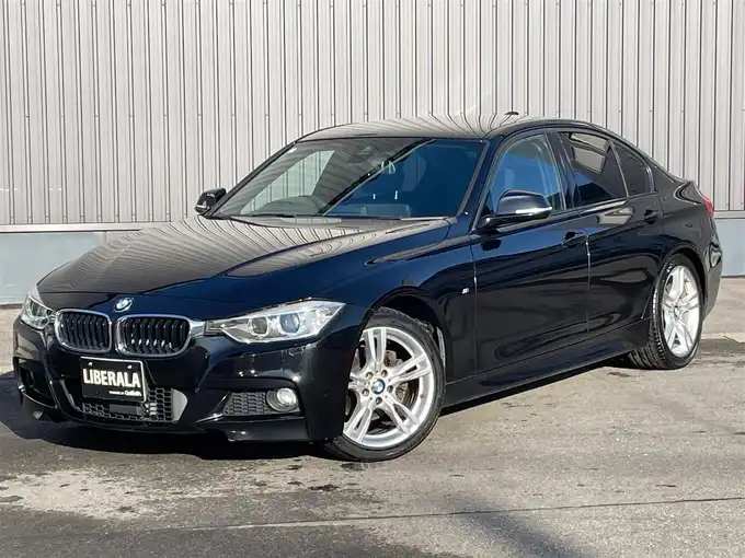 新着情報“３シリーズ320d Mスポーツ”2015年式サファイアブラックP入荷しました！