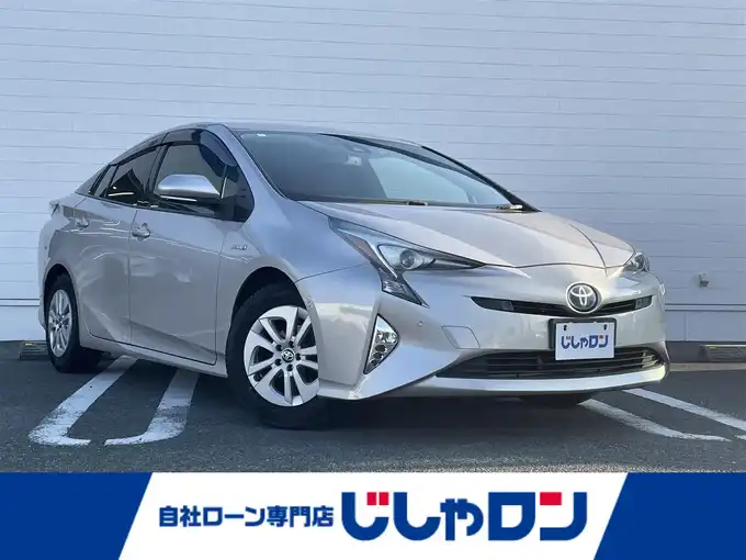 新着情報“プリウスSセーフティプラス”2016年式スティールブロンドM入荷しました！