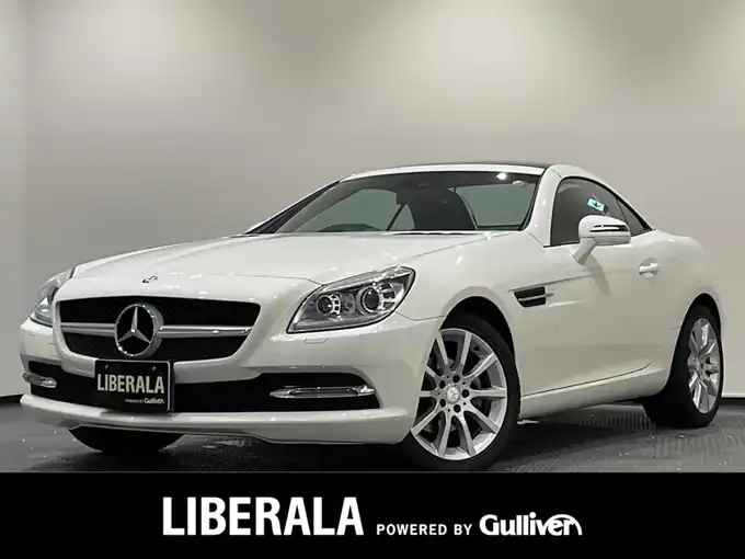 新着情報“ＳＬＫSLK200トレンド”2014年式ポーラホワイト入荷しました！