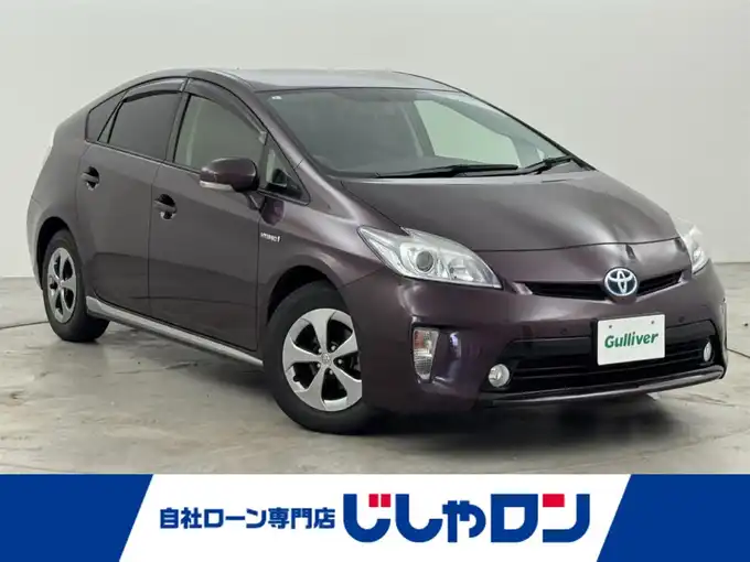 新着情報“プリウスSマイコーデ”2013年式ディープアメジストマイカメタリック入荷しました！