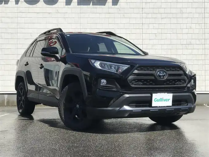 新着情報“ＲＡＶ４アドベンチャー オフロードパッケージ”2021年式アティチュードブラックマイカ入荷しました！