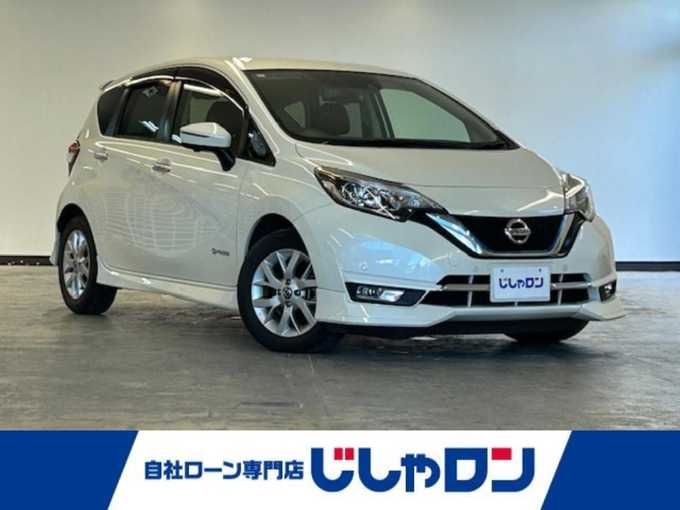 新着情報“ノートe－パワー メダリスト”2019年式ブリリアントホワイトパール入荷しました！