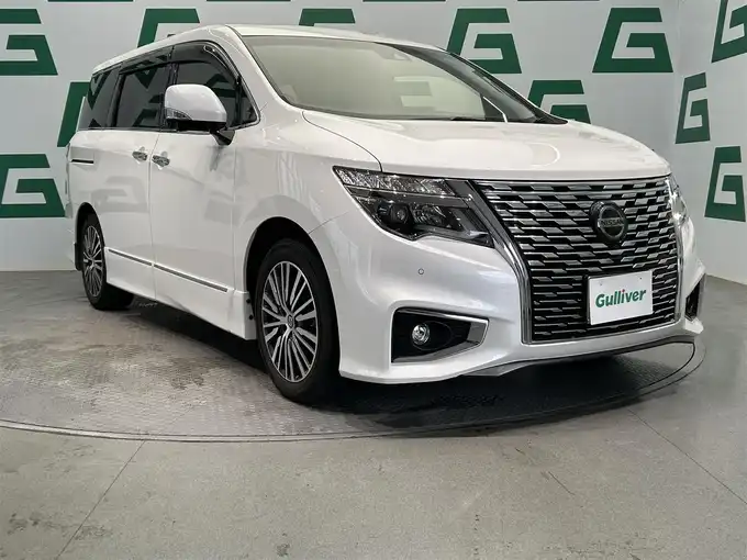 新着情報“エルグランド250ハイウェイスターS”2021年式ピュアホワイトパール入荷しました！