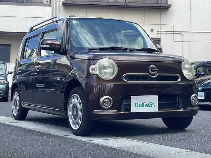 新着情報“ミラココアココアプラスX”2013年式プラムブラウンクリスタルマイカ入荷しました！