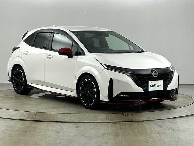 新着情報“オーラニスモ”2022年式ピュアホワイトパール入荷しました！