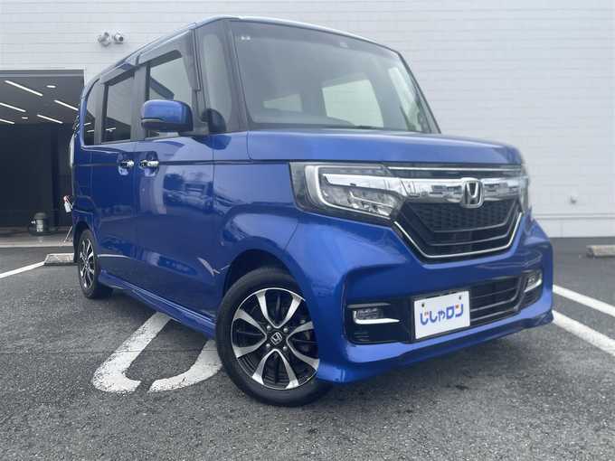 新着情報“Ｎ－ＢＯＸカスタムG・Lホンダセンシング”2018年式ブリリアントスポーティブルーメタリック2トーン入荷しました！