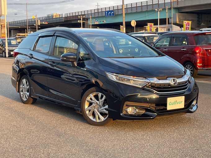 新着情報“シャトルハイブリッドZ”2017年式ミッドナイトブルービームM入荷しました！