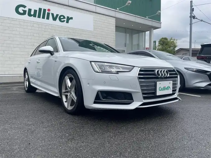 新着情報“Ａ４アバント2．0TFSIスポーツ”2019年式パール入荷しました！